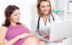 Фото: Постоянное наблюдение врача